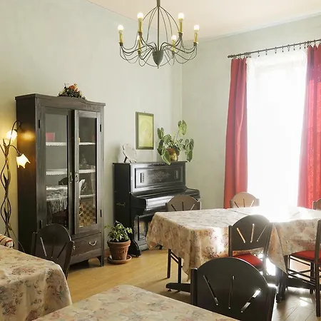 Belle Epoque Bed & Breakfast *